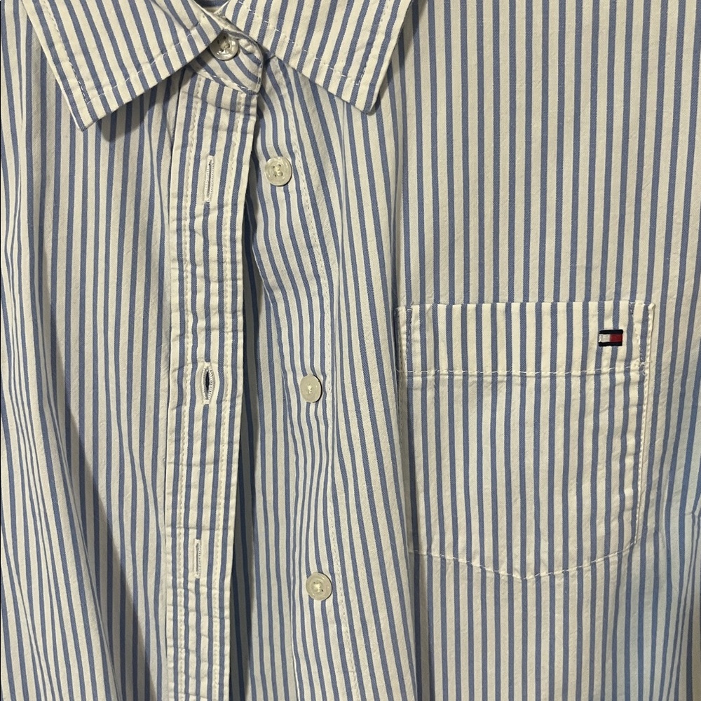 Tommy Hilfiger women’s White and Blue Striped Shirt - Picture 3 of 3